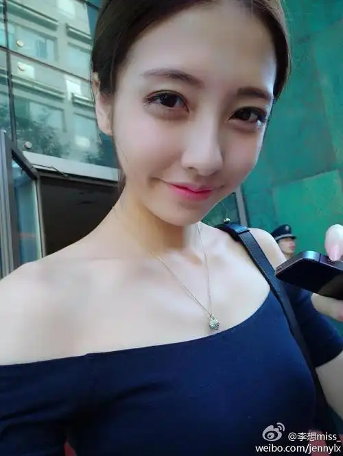 豆得儿旧照楼二图多