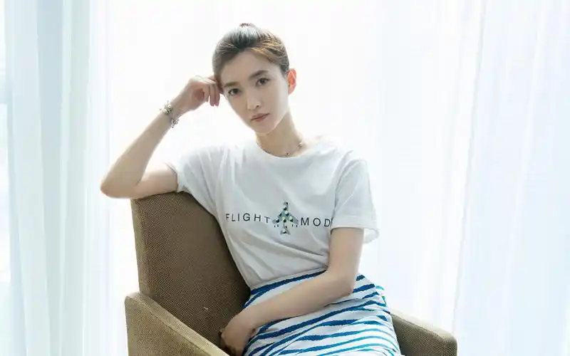 江疏影性感写真高清桌面壁纸高清大图预览1920x1200_大陆明星下载_美