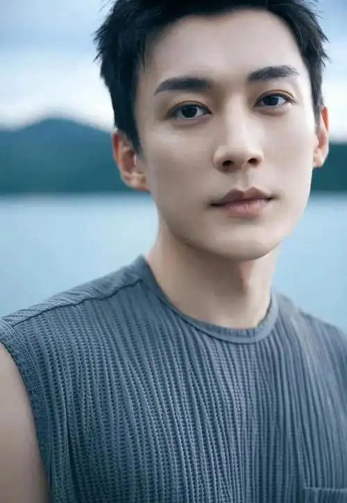 刘学义终于get到这哥的帅气了