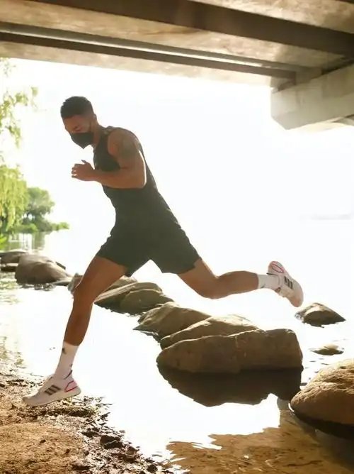 胸肌|肌肉|腹肌|大长腿_网易订阅