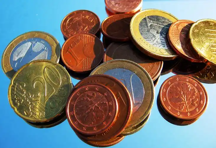 欧元硬币图片硬币钱币货币欧元欧元硬币