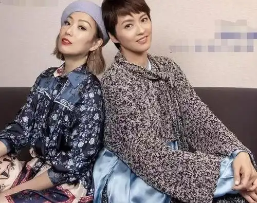 梁咏琪遇郑秀文,梁气质出众,郑疑似变脸,网友:差距很大