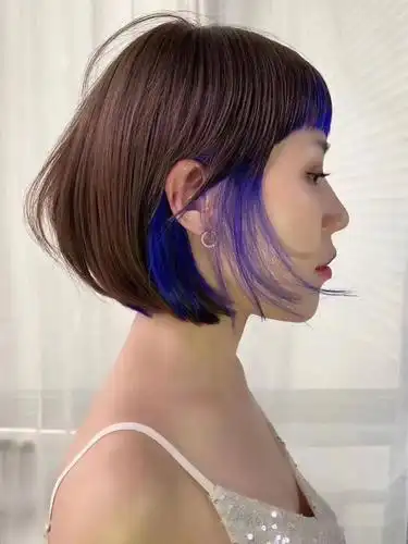 2021夏天超火的挂耳染短发
