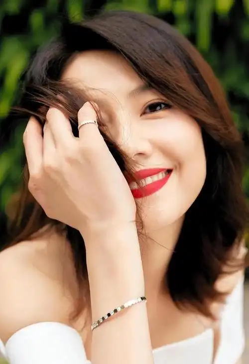 高圆圆"惯三"真面目曝光!人前正经人后疯狂,隐藏了什么秘密?