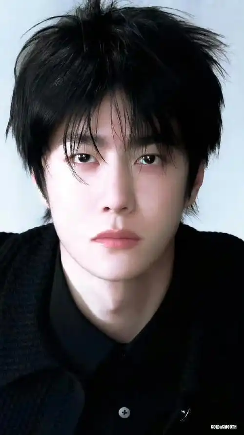 王一博黑框眼镜造型##王一博穿粉色衬衫