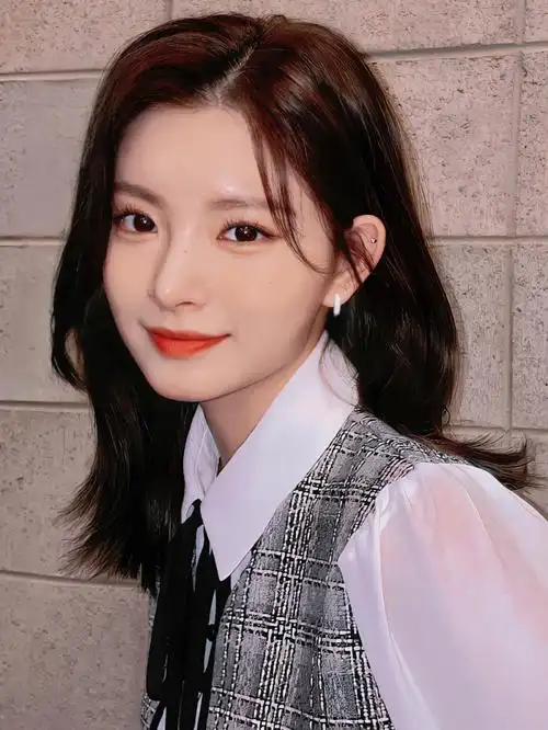 王怡人邻家妹妹