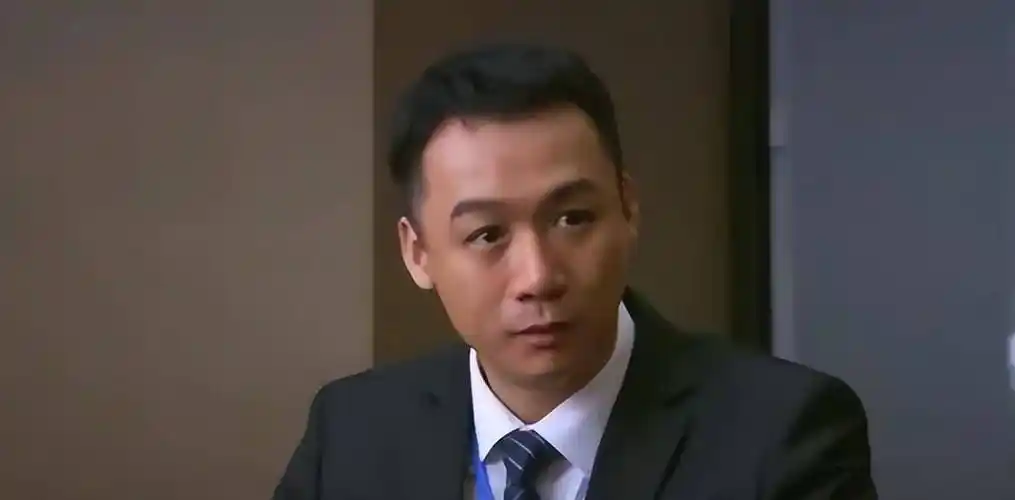 《相爱十年》演绎了男人要想成功,路该如何来选_肖然_刘元_成就