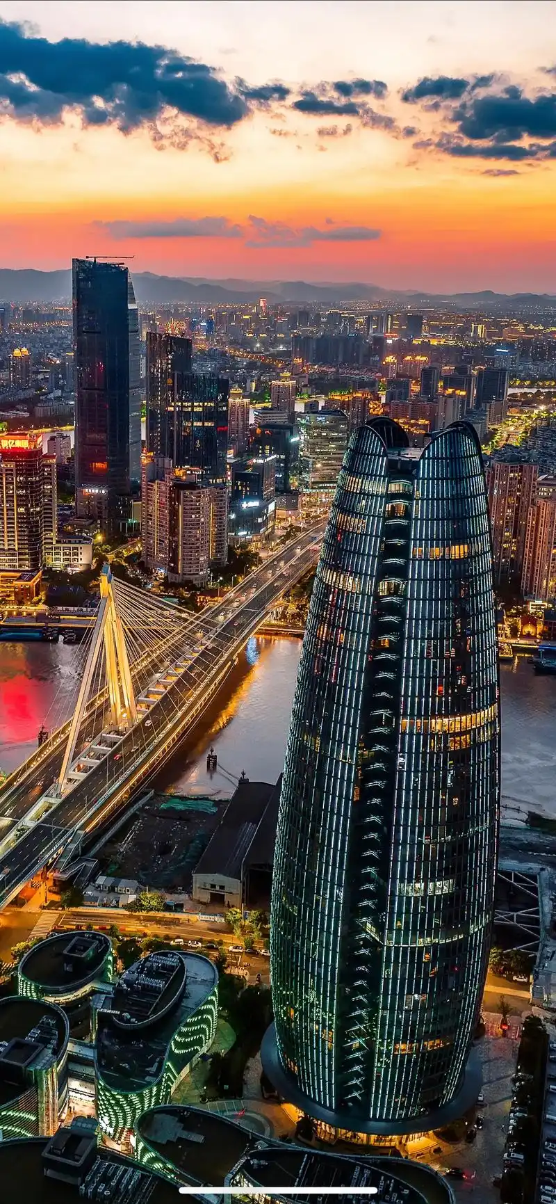 宁波的夜景,美到窒息!#宁波 #宁波风光小组nbp #城市风 - 抖音