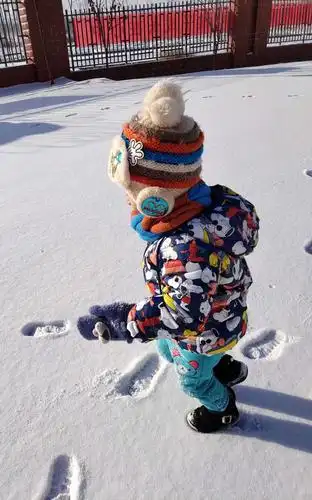 让我们在雪地上撒回欢!