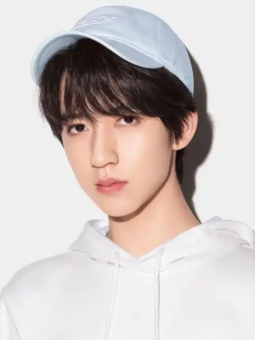 流水的组合铁打的完颜少年团tnt运动系单人卡照高清图送达