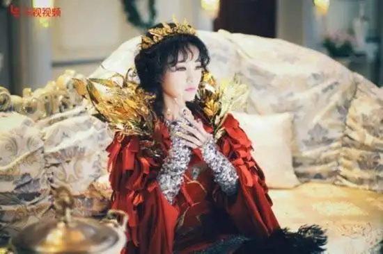 《半妖倾城》倾城变身妖王