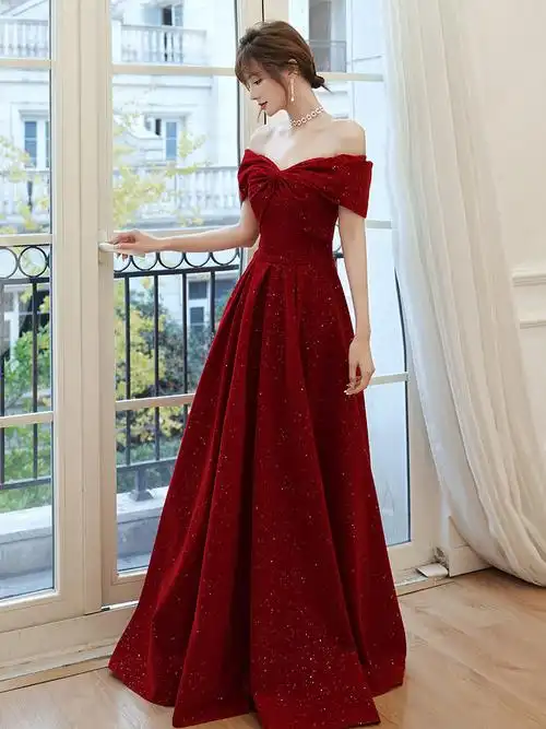 一字肩敬酒服新娘2022新款春款结婚酒红色长款订婚礼服回门连衣裙