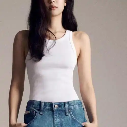 金智妮jennie同款穿搭背心24夏季新品无袖内搭字母弹性上衣7713