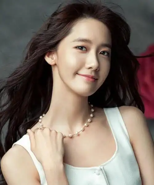 看看他们评的亚洲最美面孔 绝对意外赵丽颖第一杨幂第四靠颜值说话