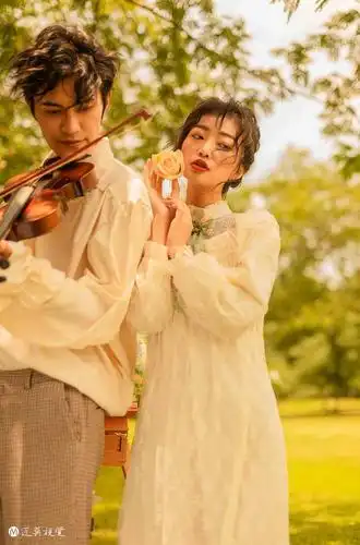 2020年必拍的七款婚纱照风格推荐