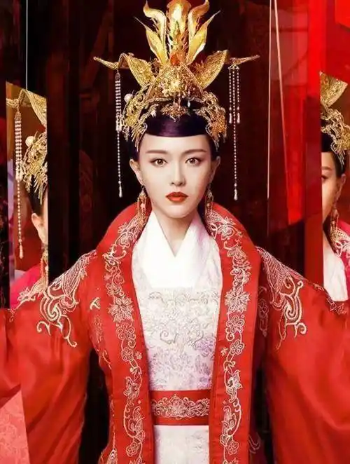 原创原创15位古装红衣女明星赵丽颖像巫婆热巴老气而她最惊艳妩媚