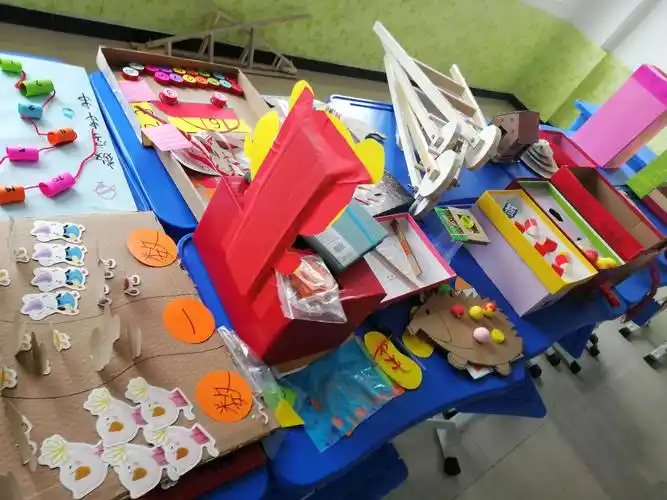 善思巧做 创意无限——第三实验中学幼儿园玩教具评选活动