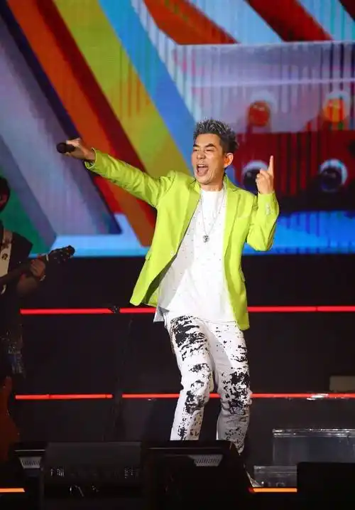 任贤齐天津演唱会_天王_歌坛_太平洋
