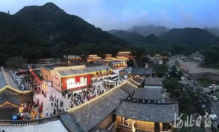 河北阜平县骆驼湾村顾家台村山里的乡亲们脱贫了