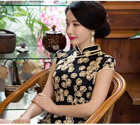 穿旗袍配什么发型?这几款发型满足各种风格的搭配