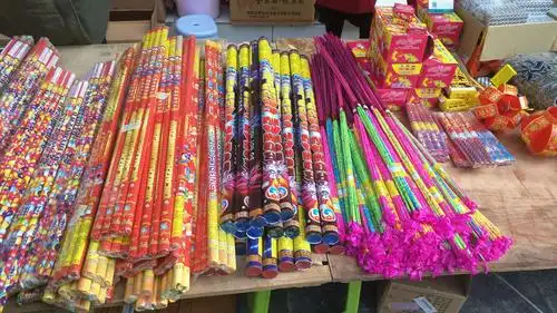 最受小孩子和年轻人所喜爱的烟花爆竹.