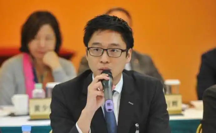 霍启山我对南沙有感情