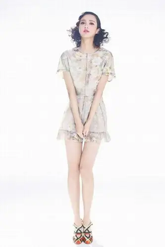 p>张歆艺,1981年5月29日出生于 a target="_blank" href="/item/四川