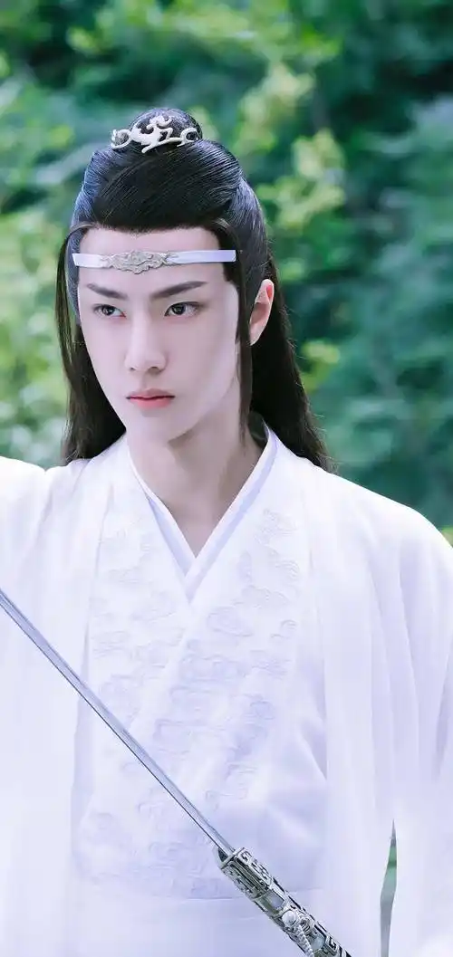 很多人都说王一博的恋爱观,恋爱商,喜欢的类型,恋爱的方式,和"翟至味"