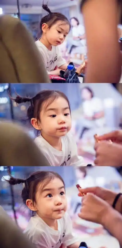 长大后更像李承铉了#lucky八岁了好漂亮