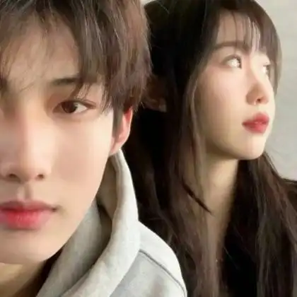 高甜情头双人 一对两张的高清情头真人宠溺高颜值甜宠图片_情侣头像