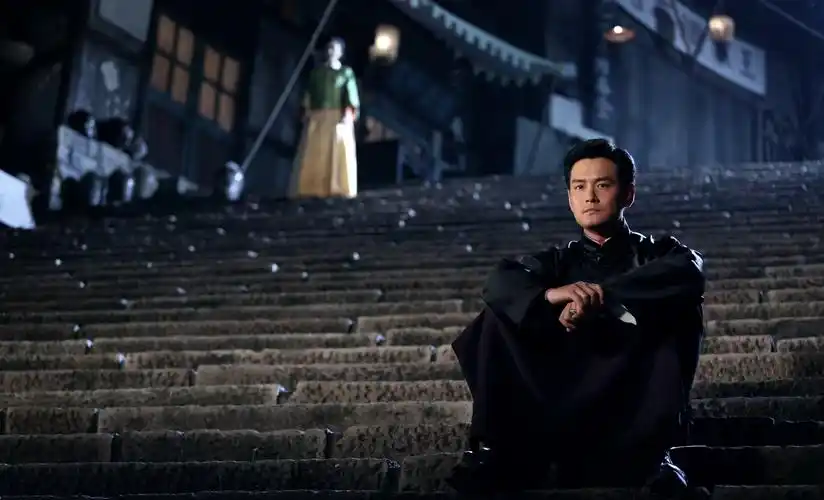 据悉,由于正担当制片人的古装权谋大戏《皓澜传》也即将播出,王雨在该