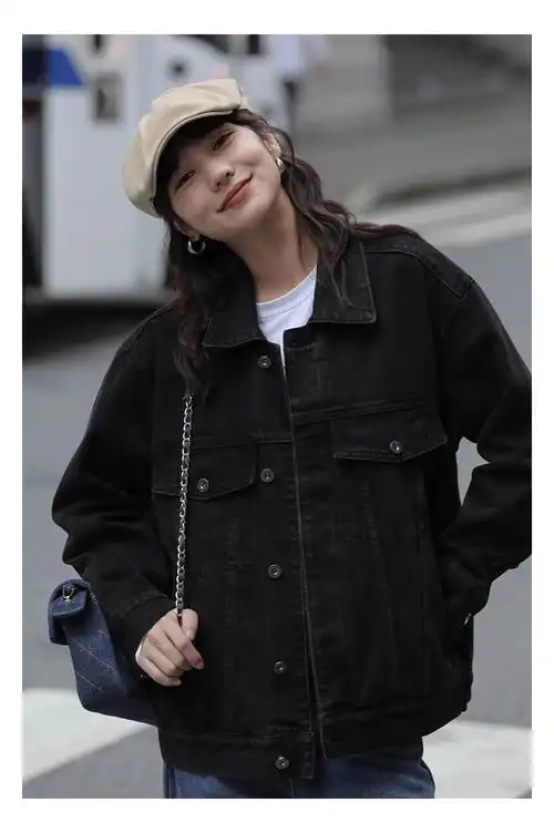 江湖救急 黑色牛仔外套搭什么裤子 谢谢大家!