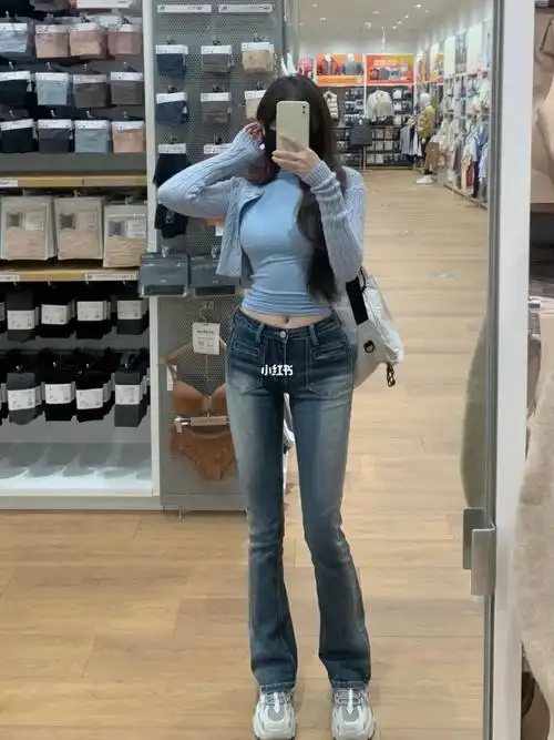 还是很爱低腰牛仔裤