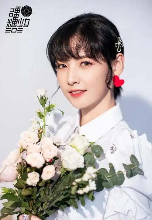 硬糖少女303赵粤清新气质写真16