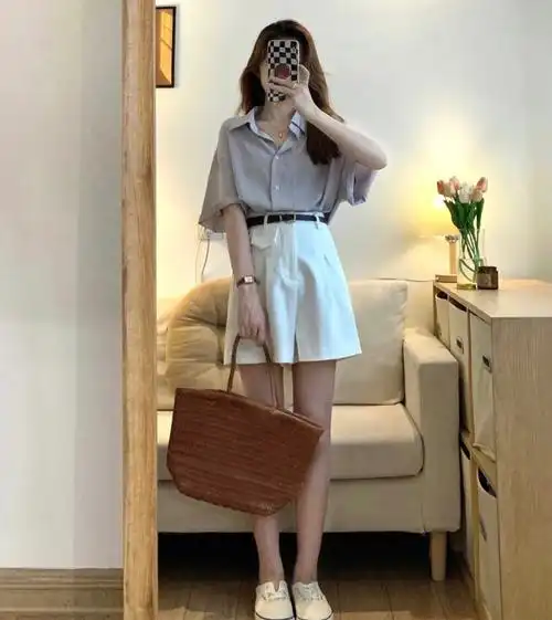 夏季可盐可甜盐系穿搭女学院风洋气减龄炸街甜美短裤两件套装