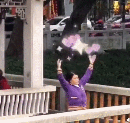 你喜欢看大妈打架吗