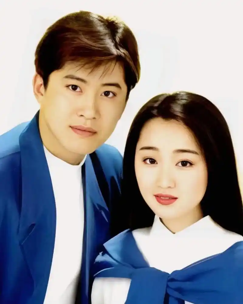 毛宁年轻时的照片 - 抖音