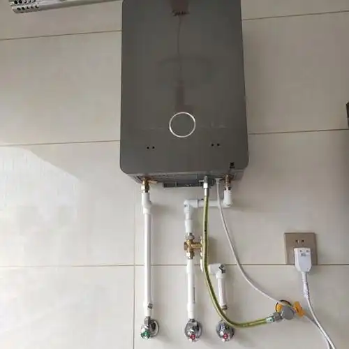 > 美的燃气热水器jsq30-16ht7(12t)商品评价 > 声音小,还带有增压功.