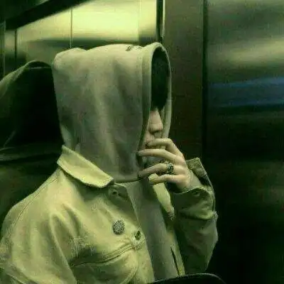 高冷伤感男头像-伤感头像-爱聚微信qq空间大杂烩