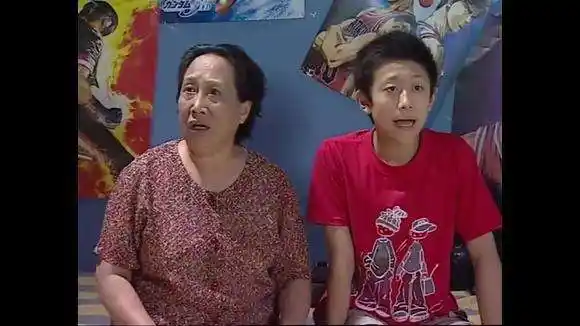 而《家有儿女》里面的姥姥,给了我很深的印象,扮演者孙桂田,演刘星