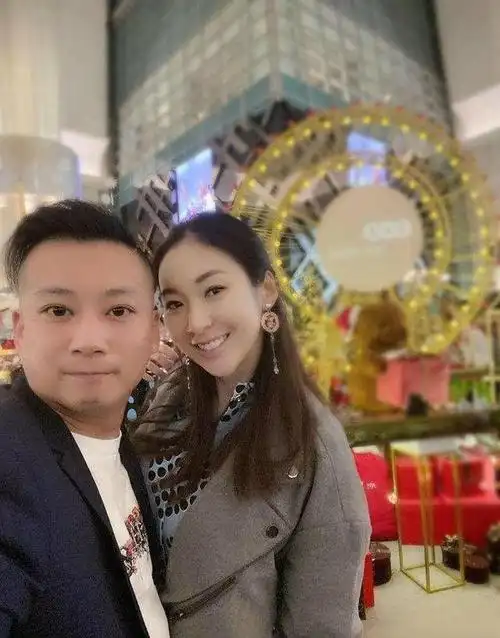 庄思敏结婚两周就被问离婚了没,她有8亿身家,老公不敢乱来
