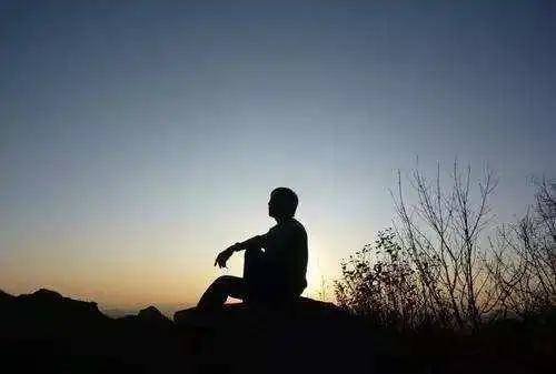 【看点】一个人的寂寞,一个人尝(随笔)