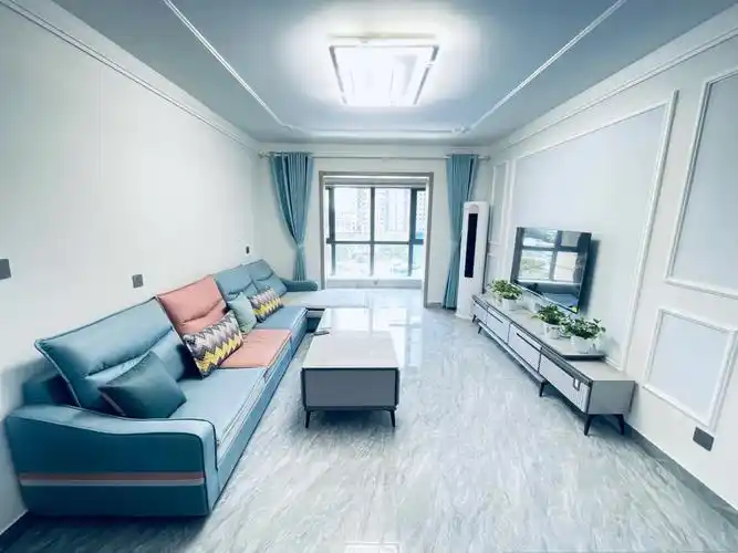 郑大一附院郑东院区三室两厅两卫精装修