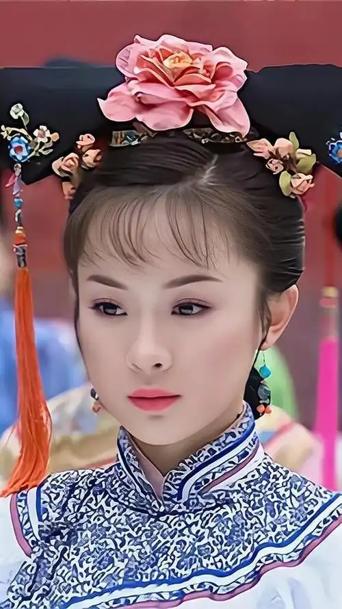 大美女霍思燕年轻时太水灵了很符合古典美