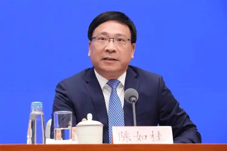 中央纪委国家监委网站)2017年7月,陈如桂调任深圳市委副书记,市政府副