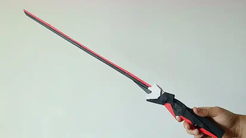 教程尽显王者风范玩具大宝剑折纸帅气酷炫制作很简单折纸教程教你折