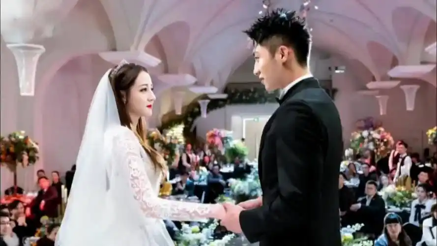 黄景瑜头像曝光,正是迪丽热巴喜欢的蜡笔小新,两人恋情再惹猜测