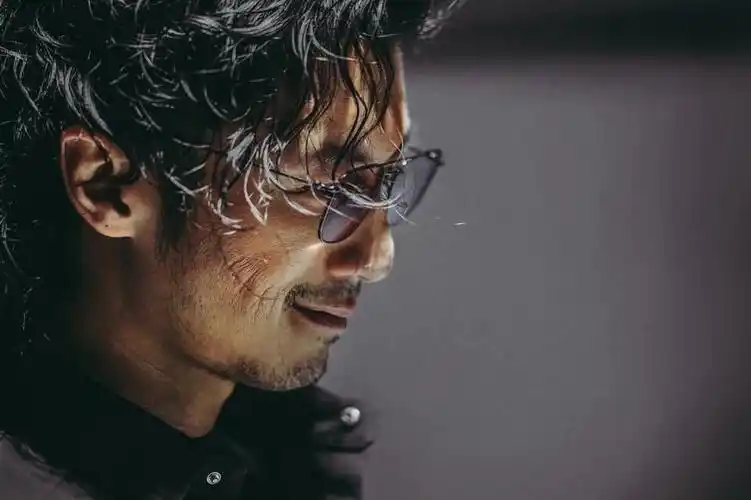 西装暴徒谢霆锋