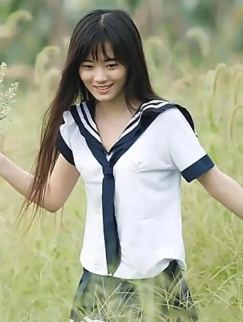 鞠婧祎出道前好清纯啊!