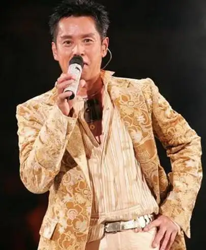 谭咏麟 谭咏麟是八十年代香港流行乐坛的代表人物之一 .